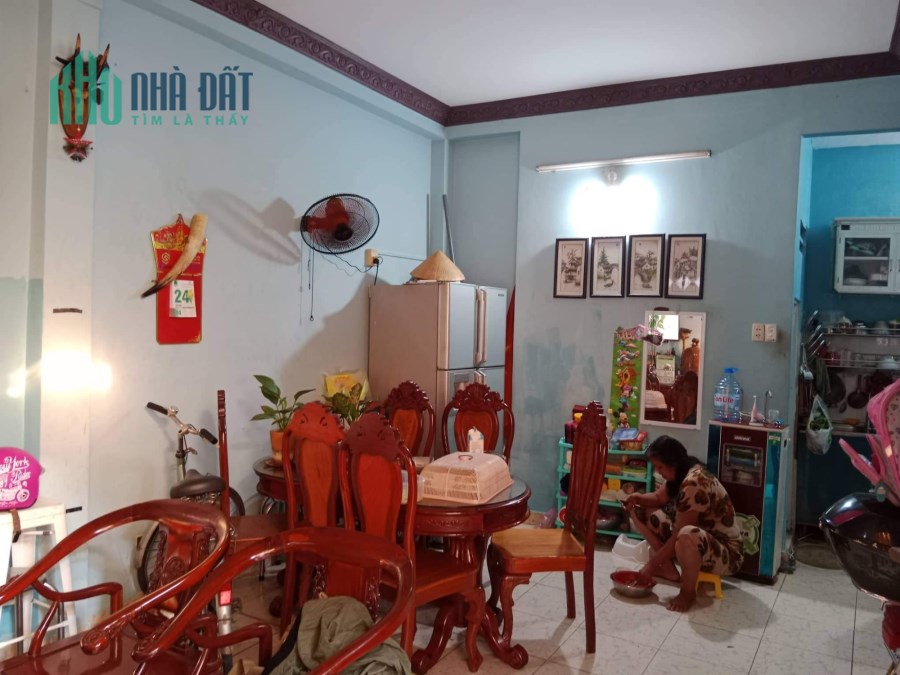 BÁN NHÀ PHÚ NHUẬN HXH 45M2 3 TẦNG BTCT 3 PHÒNG NGỦ KHU VIP  TRẦN HUY LIỆU  4.4 TỶ.