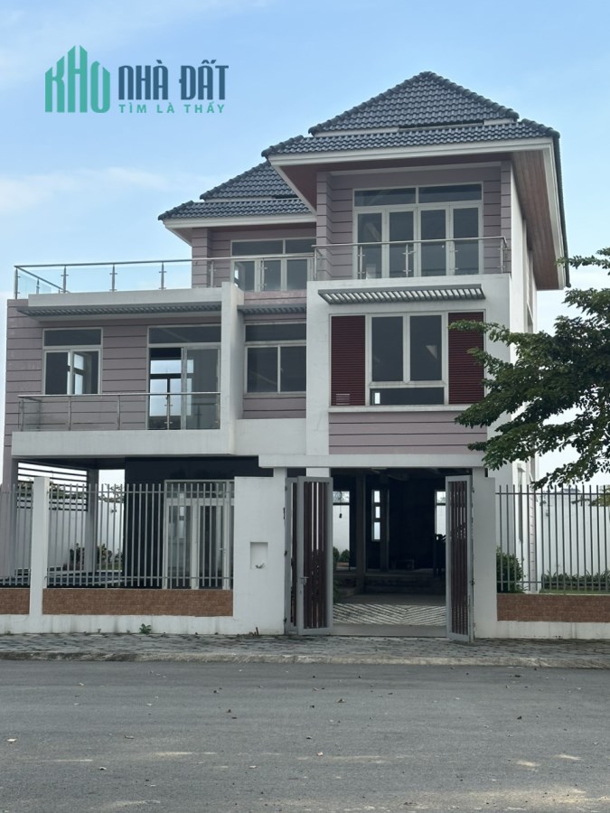 Chính chủ cần bán shophouse MT đường Vành đai 3 View trực diện sông Đồng Nai