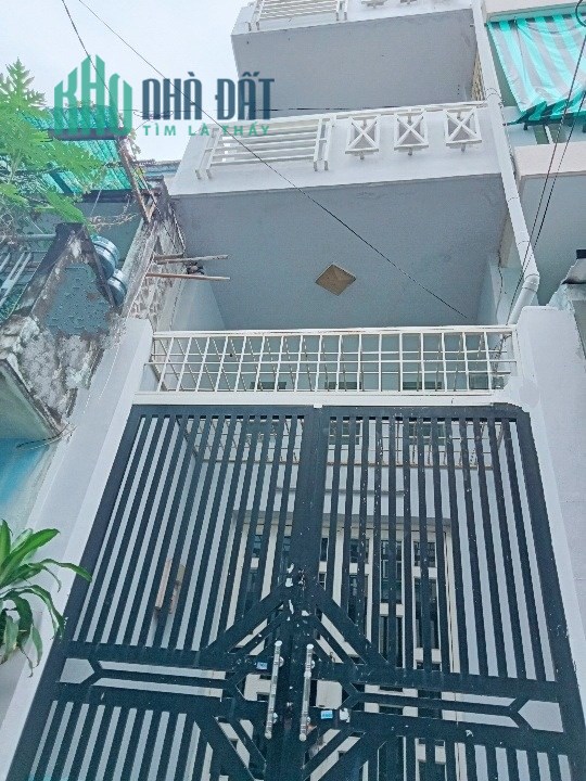 Nhà bán Hẻm thông cách MT đường Hưng Phú 50m, F10, Q8