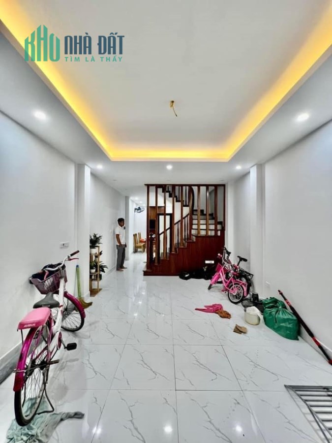 Nhà đẹp Trường Chinh, Tân Bình-5 tầng-HXH thông-62m2, LH: 0902622894.