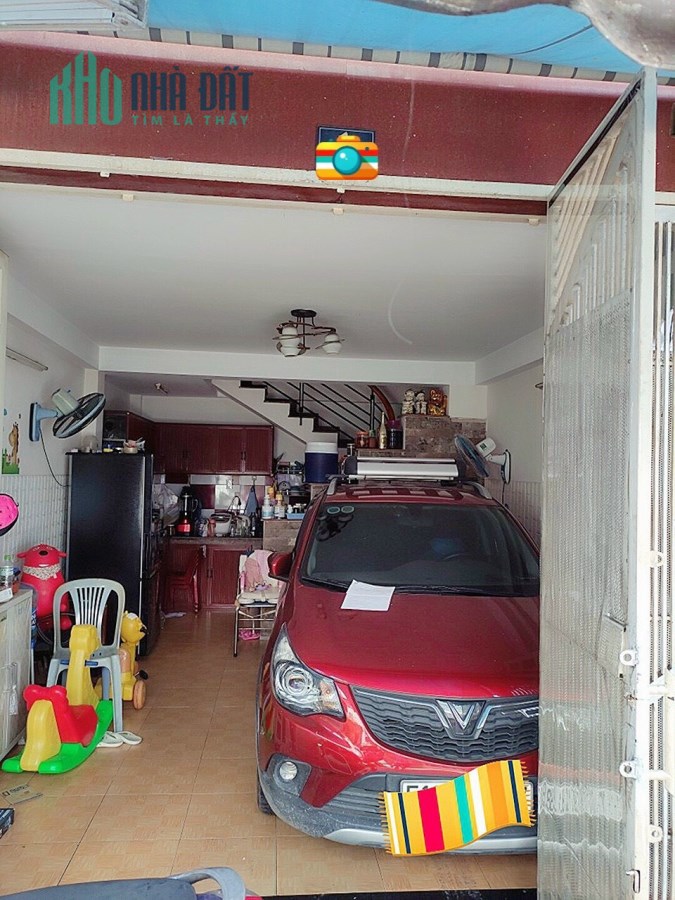Bán nhà quận 4, mặt tiền đường số, 5 tầng, xe hơi trong nhà, giá chỉ 5.3 tỷ