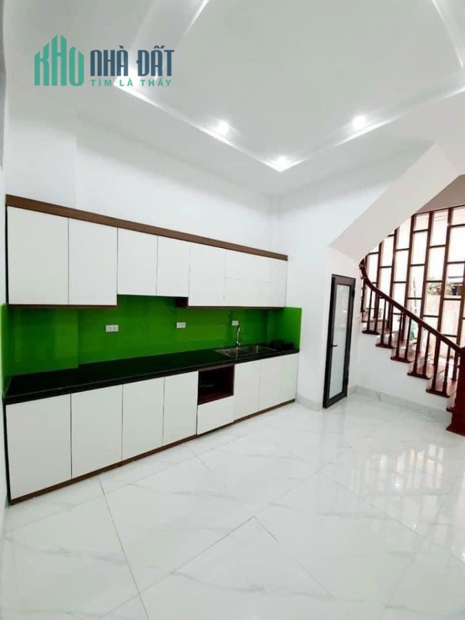 HIẾM 4 tỷ có NHÀ ĐẸP 50M2*5T Lĩnh Nam, Hoàng Mai LÔ GÓC, GẦN PHỐ 0977878186