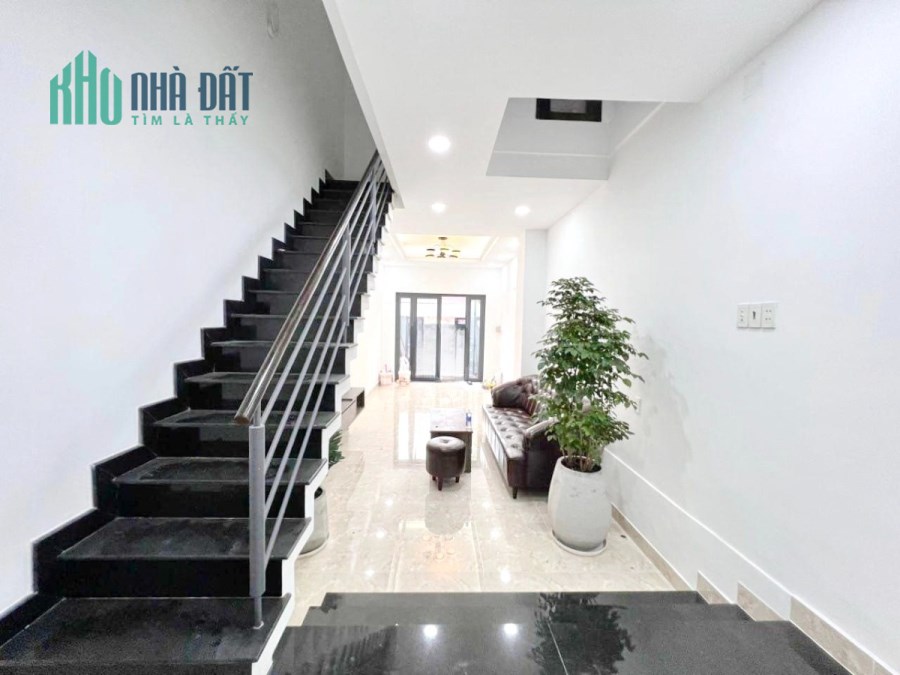 Nhà hẻm 861, (3.40m x 18m) đường Trần Xuân Soạn, P Tân Hưng Q7