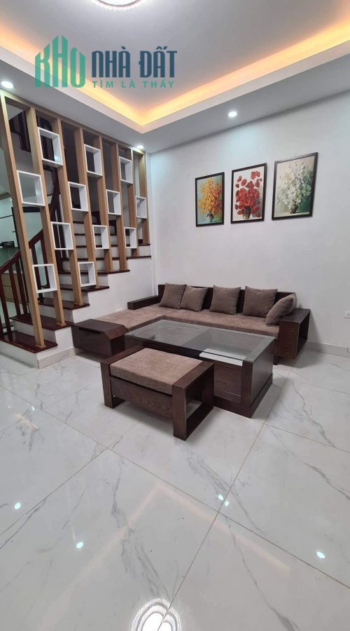Nhà đẹp ở ngay Ngọc Lâm 65Mx5T, Ôtô, Căn Góc 9.2tỷ TL