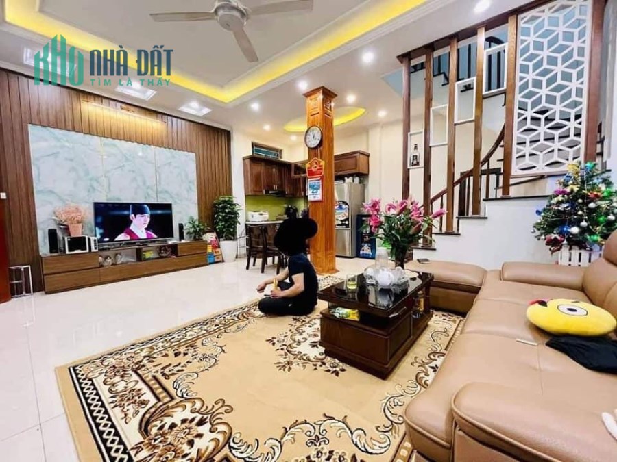 Bán Nhà Mới Dân Xây LÁNG HẠ Cực Đẹp 47.5m2 5T 5pn Ban Công Từng Phòng Sàn Gỗ Sang Trọng Giá Chỉ