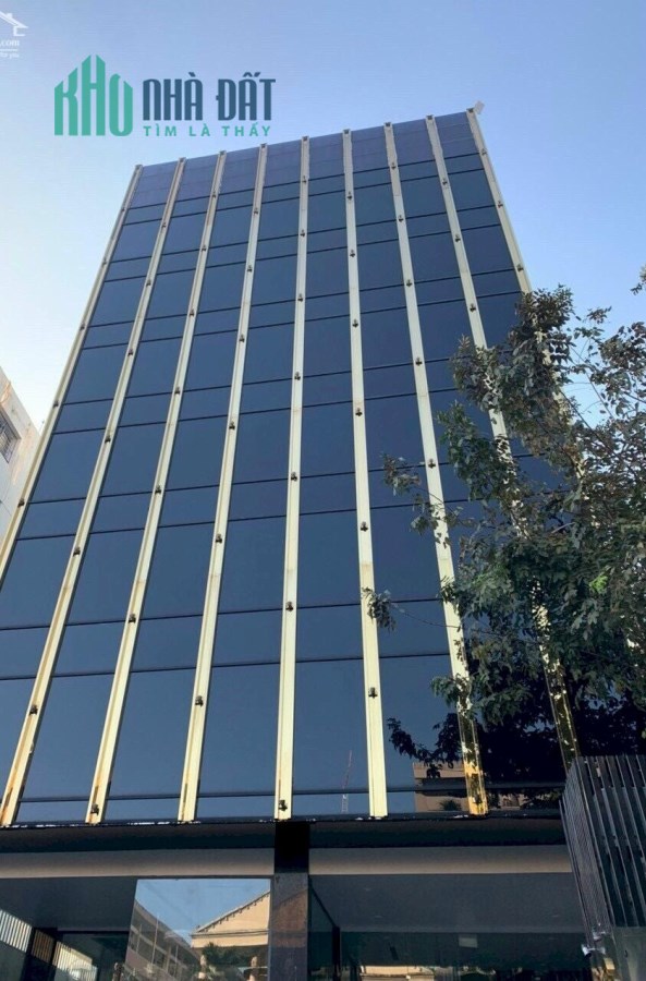 Tòa nhà VP mặt phố trung tâm quận Thanh Xuân. DT 155m², 9 tầng,