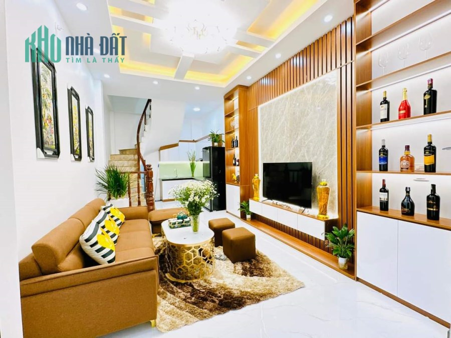 Hot Bán Nhà Đường Ngọc Trục căn 57m2 giá 5 tỷ.