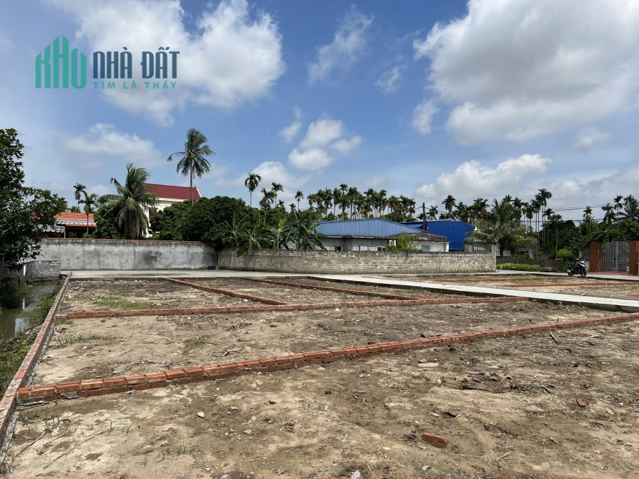 Chính chủ cần bán 3 lô đất liền nhau gần trường THCS Tân Viên, giá công nhân chỉ 450tr/lô sổ đỏ