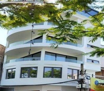Cần cho thuê toà nhà cao cấp số 65A Nguyễn Đình Thi, Tây Hồ, Hà Nội