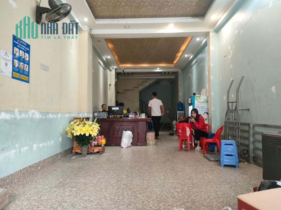 Bán nhà mặt phố Nguyễn Hoàng 60m2 7T MT4m 25 tỷ KInh doanh siêu đỉnh