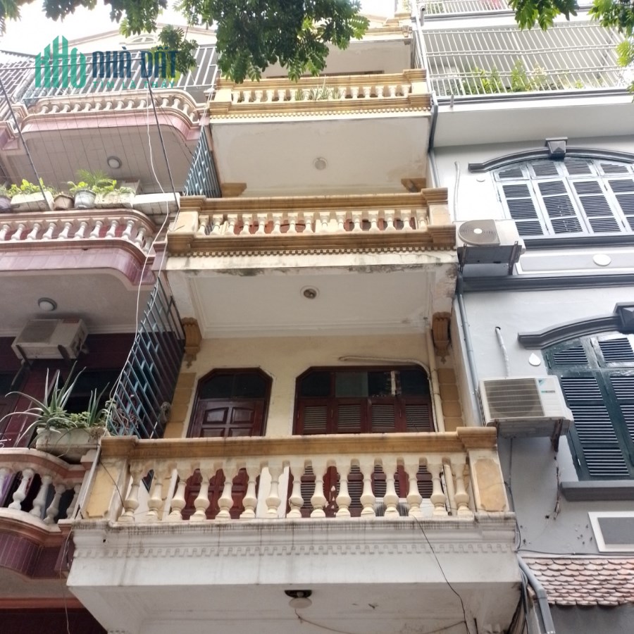 Bán nhà MT Hoàng Sâm, 3 oto đỗ cửa ngày đêm, 50m, 11.4 tỷ