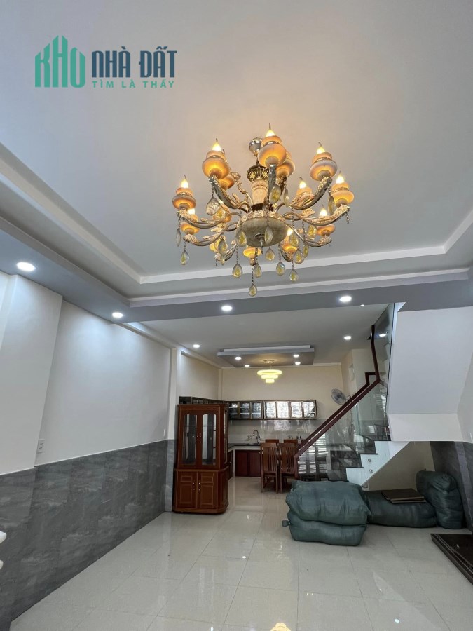BÁN NHÀ  MẶT TIỀN KINH DOANH GẦN BIGC TÂN PHÚ,  DT 5 X 14