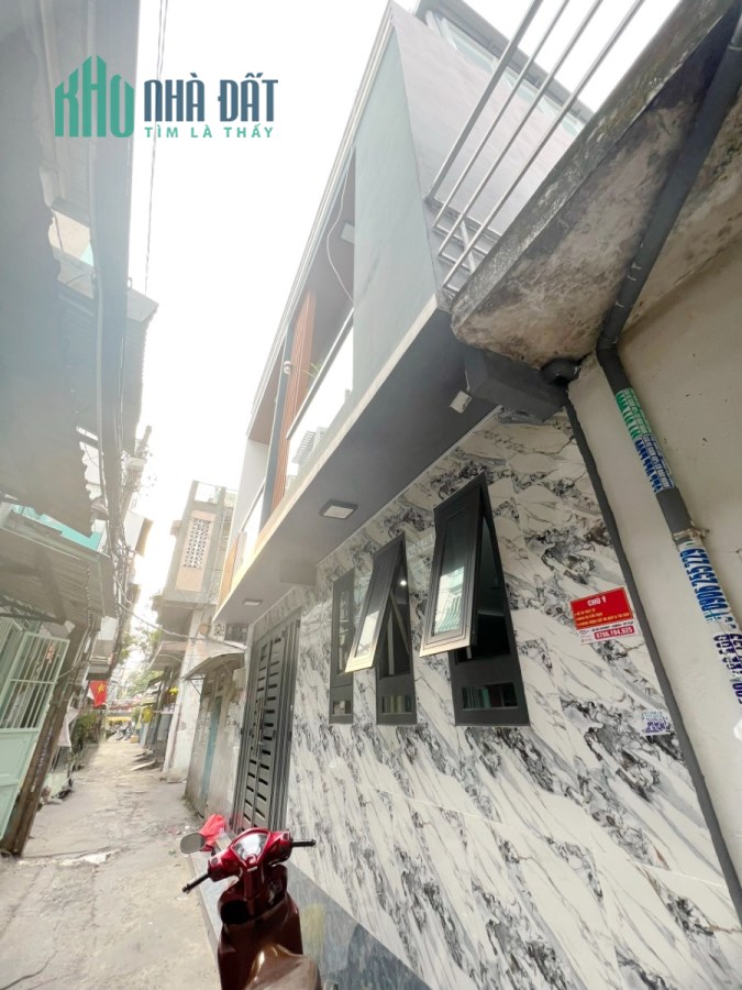 Nhà mới 2 tầng hẻm thông đường Huỳnh Mẫn Đạt P2Q5 Giá : 7 Tỷ