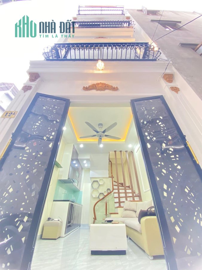 Bán nhà Phạm Ngọc Thạch Đống Đa - Gần phố - Xây 2022 - 20m2 4 tầng full nội thất mới giá 3.3 tỷ