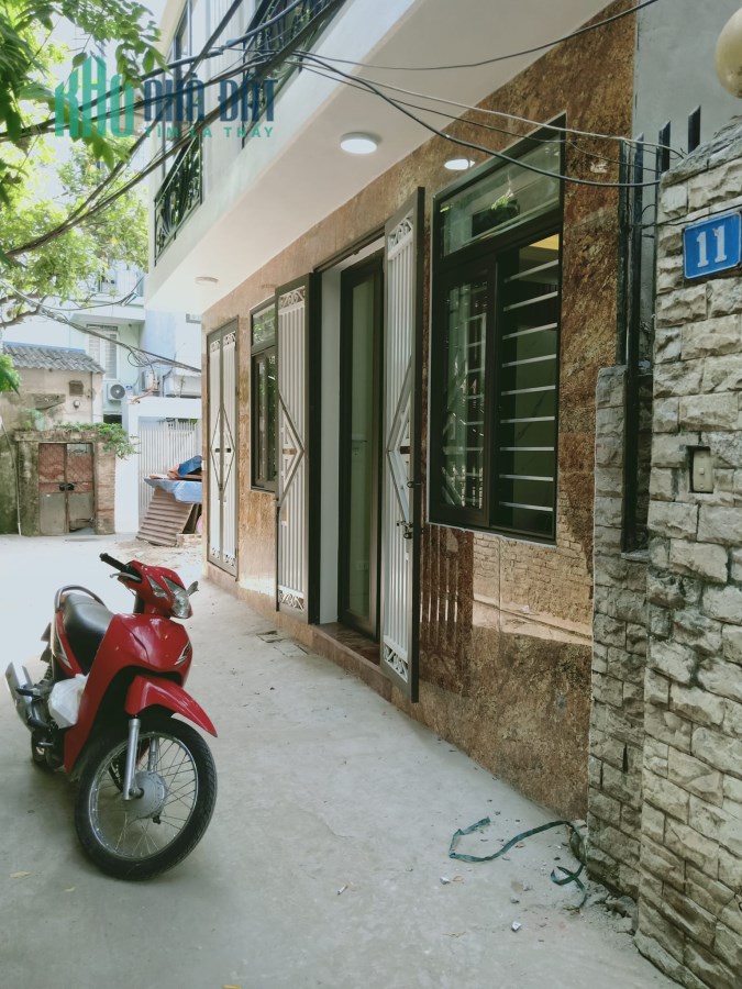 Bán nhà Thanh Xuân quận, xây mới 5 tầng, đầy đủ tiện ích, gần hồ Hạ Đình, giá cực tốt