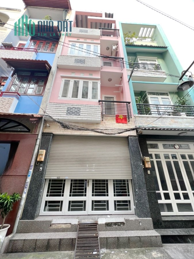 Nhà 4 tầng HXH ngay phố ẩm thực Cao Đạt P1Q5 Giá : 12.5 Tỷ