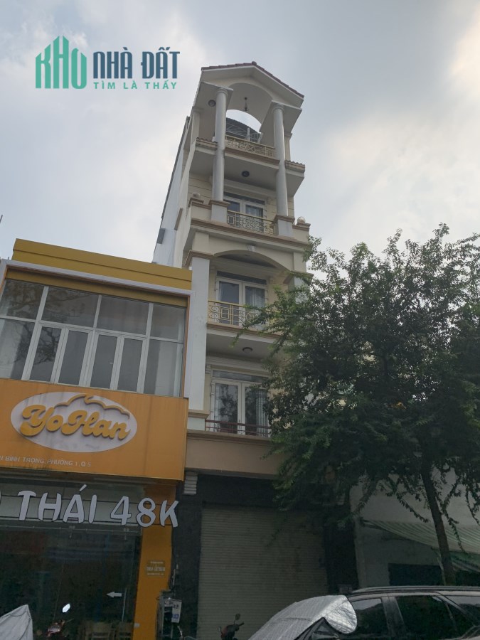 Chính chủ cho thuê nhà số nguyên căn mt  đường Lê Hồng Phong, p10, quận 10. giá thuê 40 triệu