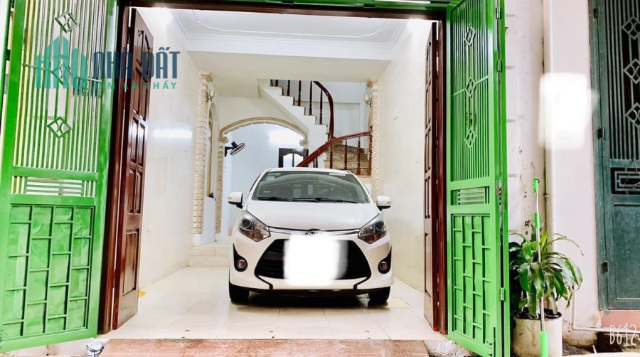 Nhà 3 Tầng HXH Dương Đức Hiền, Tân Phú 60m2 Giá 4.1 Tỷ
