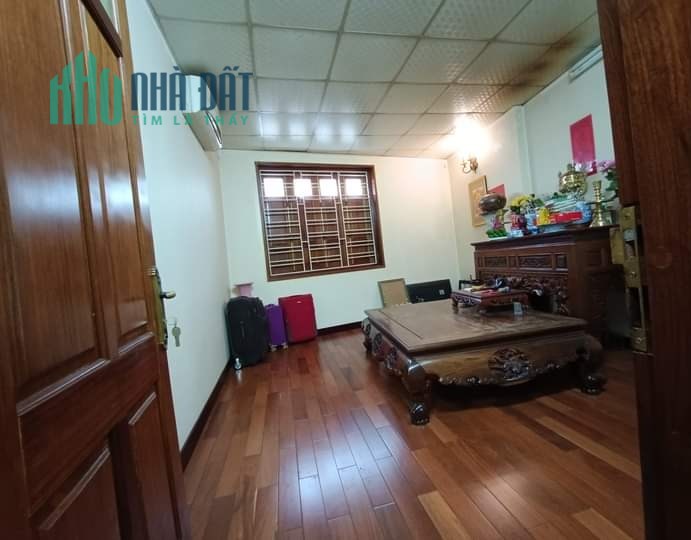 Bán nhà Mai Dịch, Cầu Giấy 34m, 4T giá 2.7 tỷ, ô tô tránh, kinh doanh