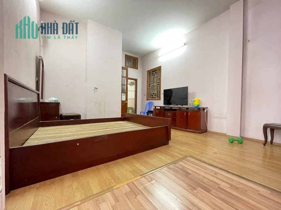 Bán nhà Phân lô Đào Tấn, Ba Đình 38m 6 tầng giá 4.5 tỷ