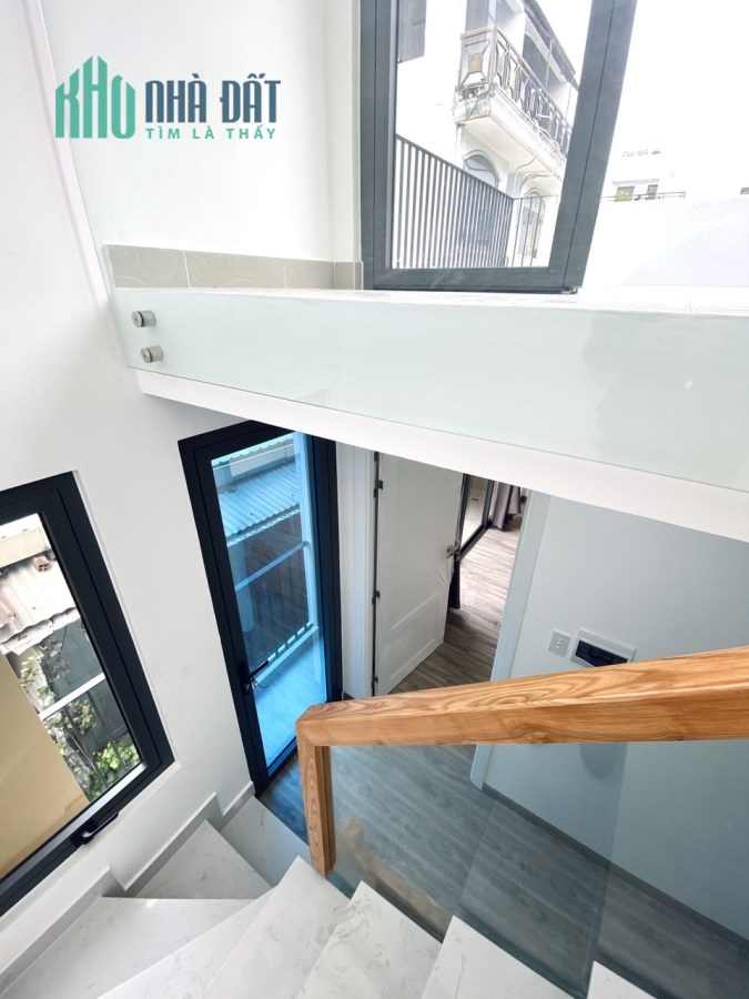 BÁN GẤP SIÊU PHẨM TRẦN KHẮC CHÂN PHÚ NHUẬN- 1CĂN RA MẶT TIỀN-4TẦNG BTCT -NGANG KHỦNG 6.5M -CHỈ 4 TỶ