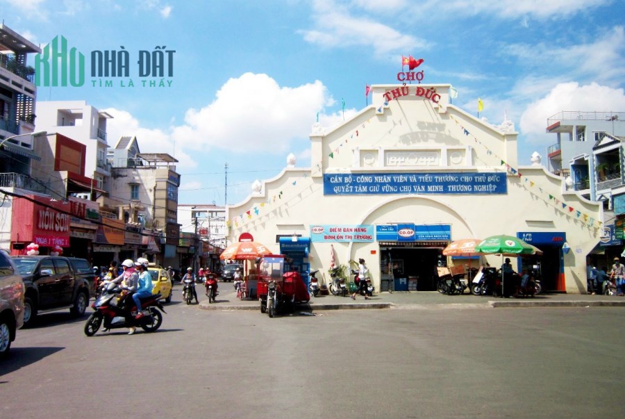 CẦN BÁN GẤP CĂN HỘ DỊCH VỤ NGAY TRUNG TÂM THƯƠNG MẠI CHỢ THỦ ĐỨC TP HỒ CHÍ MINH