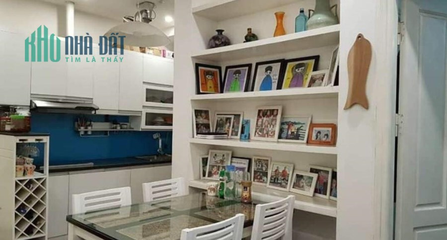 Bán căn hộ toà B11B Nam Trung Yên, Cầu Giấy. 62m2, 2 ngủ,1,8 tỷ.LH: 0949035102