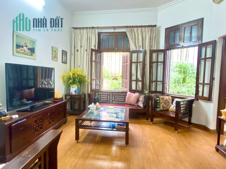 Biệt thự đẳng cấp Âu Cơ, Tây Hồ, KV hiếm nhà bán, Dt130m, 4T, Ô TÔ, giá 15,9 tỷ