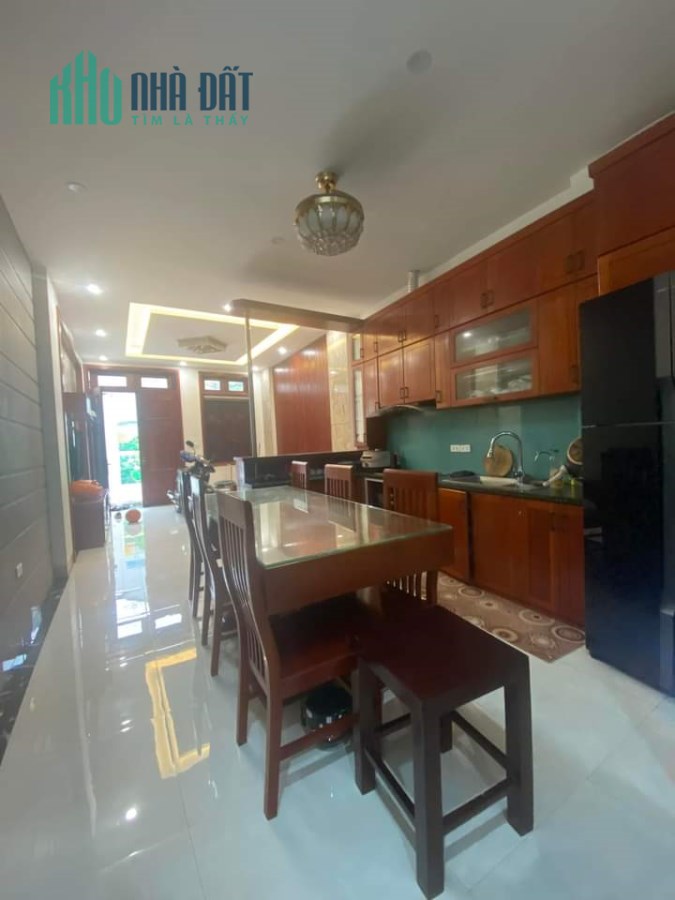 Cần bán gấp nhà gần khu Ngoại Giao Đoàn ngõ 207 Xuân Đỉnh 45m2, MT 4.1m, Giá 4.5 tỷ