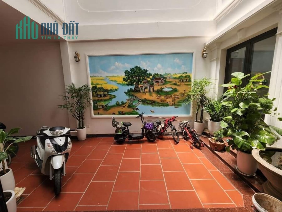BÁN NHÀ BIỆT PHỦ VILLA HOT NHẤT HOÀNG QUỐC VIỆT 4 TẦNG 138M 15.3 TỶ