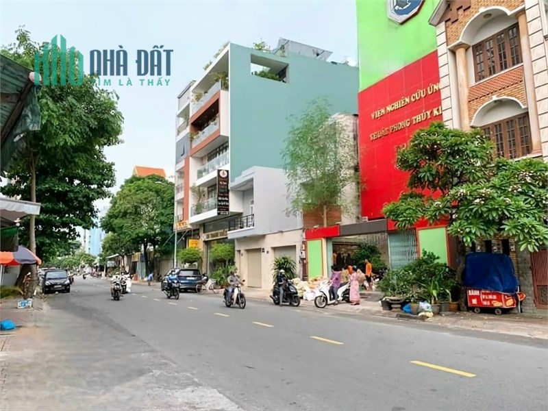 Bán căn góc 2mtkd đường Trần Hưng Đạo, Tân Phú 8.9x21m. Giá 28 tỷ thương lượng