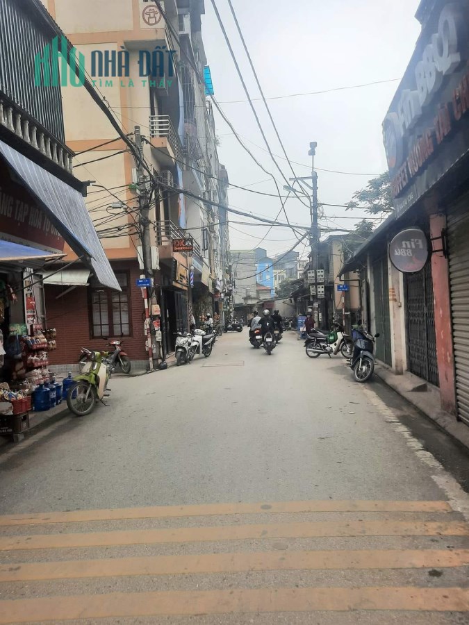 Bán nhà gần AEON Tân Phú, sát Đại học CN Thực Phẩm 4,7T