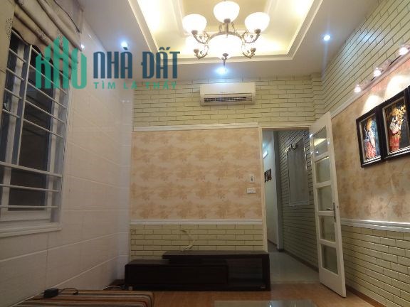 Bán nhà ngõ 444 phố Đội Cấn, Phan Kế Bính dt 40 m2 x 5 t mới tinh 6 phòng ngủ giá 5 tỷ