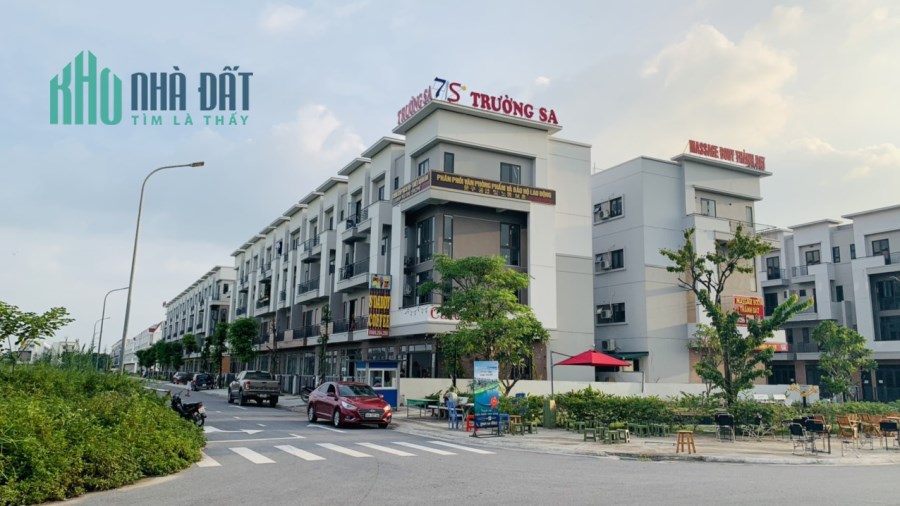 NHÀ PHỐ 4 TẦNG TẠI THÀNH PHỐ TỪ SƠN, BẮC NINH  0984422588