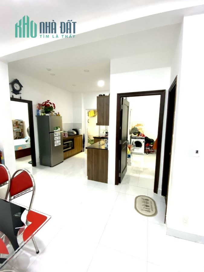 Bán căn hộ chung cư 2pn CT4 Vĩnh Điềm Trung sổ hồng sang tên ngay
