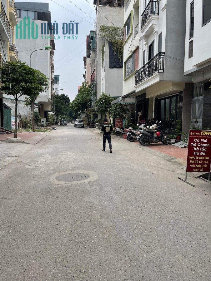 Bán nhà phân lô, ô tô, Phú Diễn, Bắc Từ Liêm, 55m2, MT 5m , giá 7 tỷ. Liên hệ 0983416997