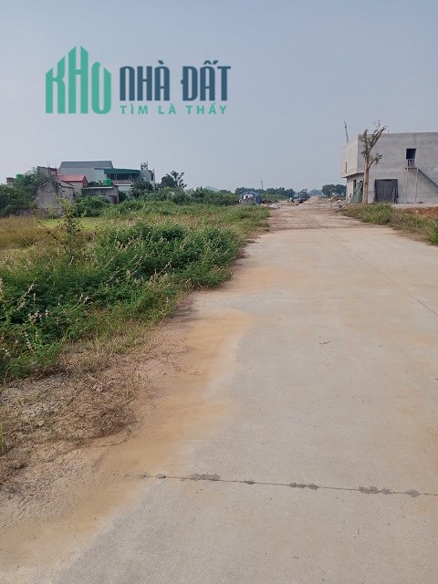 Chính chủ cần bán đất tại Thôn Me - Xã Sơn Lai - Huyện Nho Quan - Ninh Bình