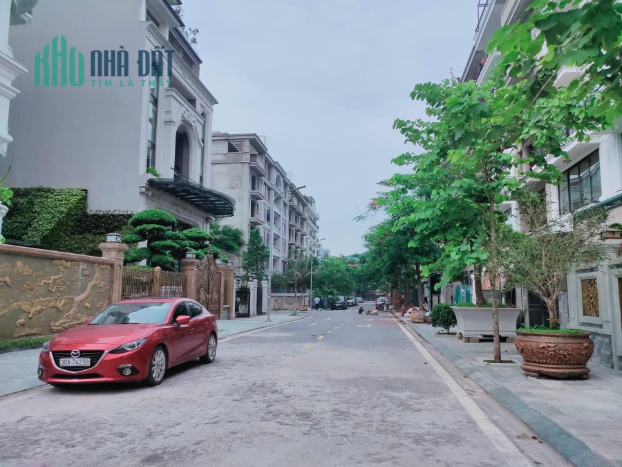 Biệt thự liền kề Minh Nhựa, VIP Quận Long Biên, 7 Tầng, Xây thô, Cực Hiếm.
