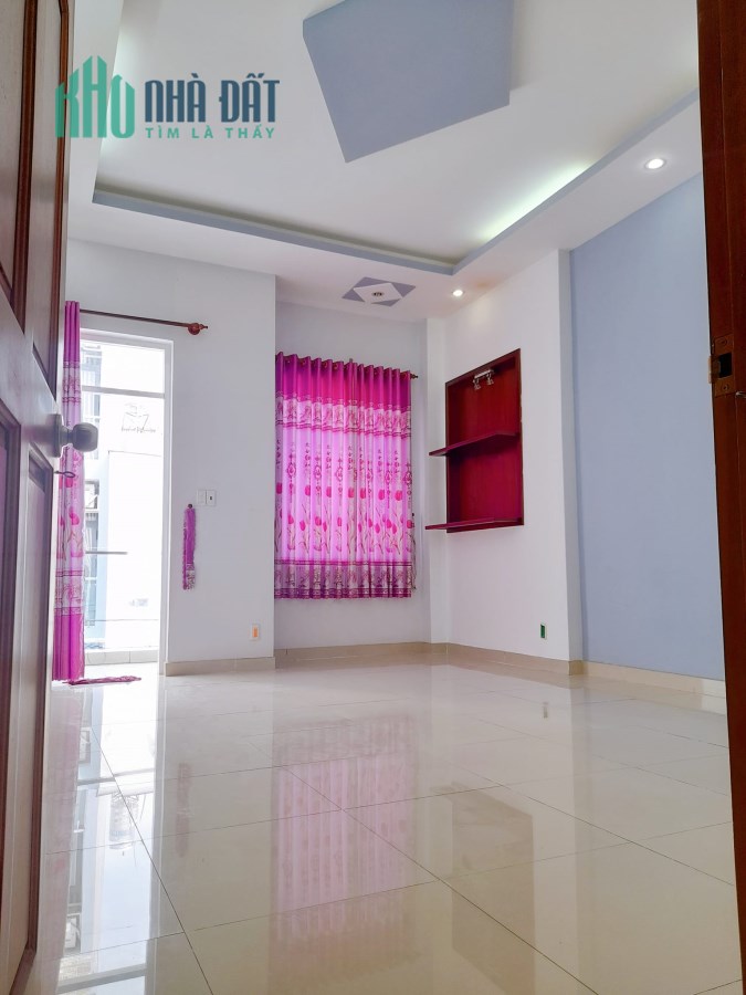 Bán gấp nhà CHU VĂN AN, B THẠNH, 4.15 TỶ, 3 LẦU, 3 PHÒNG: