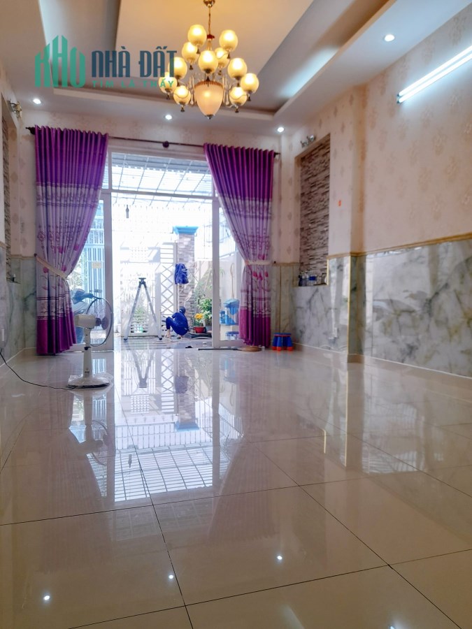 Bán gấp nhà CHU VĂN AN, B THẠNH, 4.15 TỶ, 3 LẦU, 3 PHÒNG: