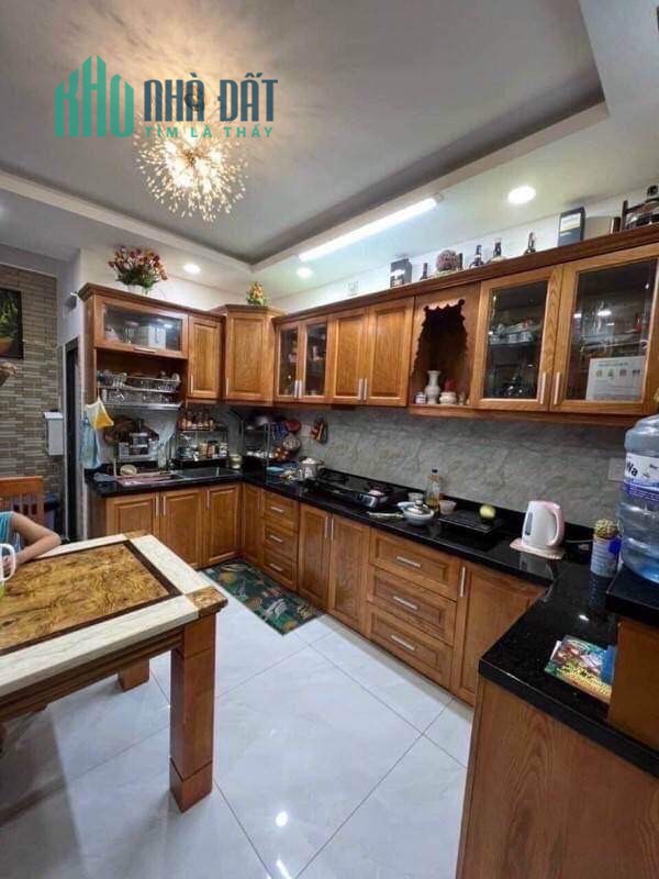 BÁN GẤP NHÀ HXH THÔNG NƠ TRANG LONG BÌNH THẠNH-47M2-5TẦNG BTCT-5PN-DỞ VUÔNG NHỈNH 8 TỶ