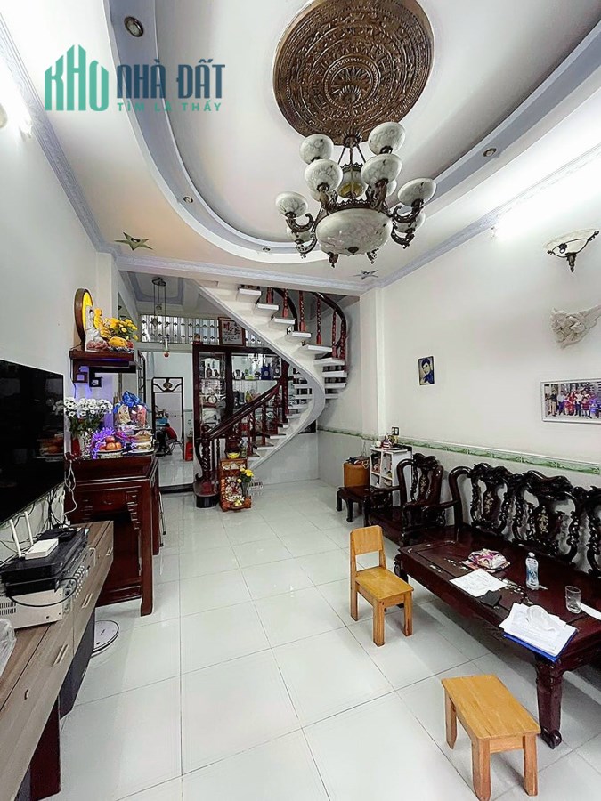 Giảm 200 tr, giá mới 6.25 tỷ, TĂNG BẠT HỔ, B THẠNH, 4.2m x 15m/