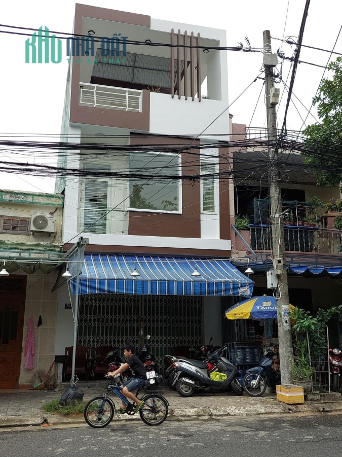 Cho thuê nhà nguyên căn 270m2 Đường Nguyễn Phong Sắc, Quận Cẩm Lệ, Đà Nẵng