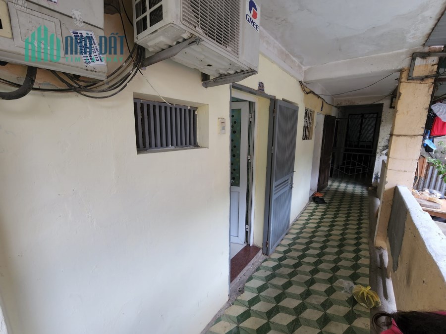 Bán nhà TT Kim Liên - tầng 2  DT 75m2, GIÁ MÙA BÓNG