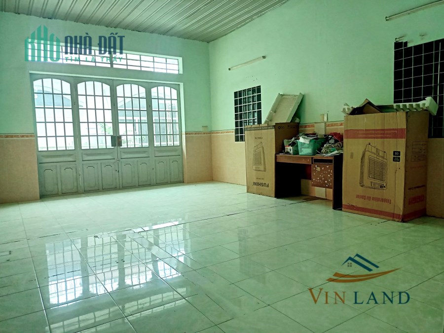 Cho thuê nhà nguyên căn 1T, 2L bên hông chợ Tân Mai , 121m2 giá chỉ 9triệu