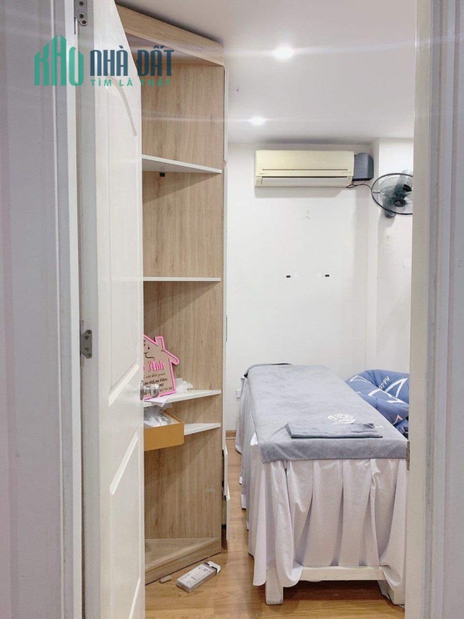 Bán gấp chung cư V3 The Vesta giá 1,7xx tỉ S:67m2
