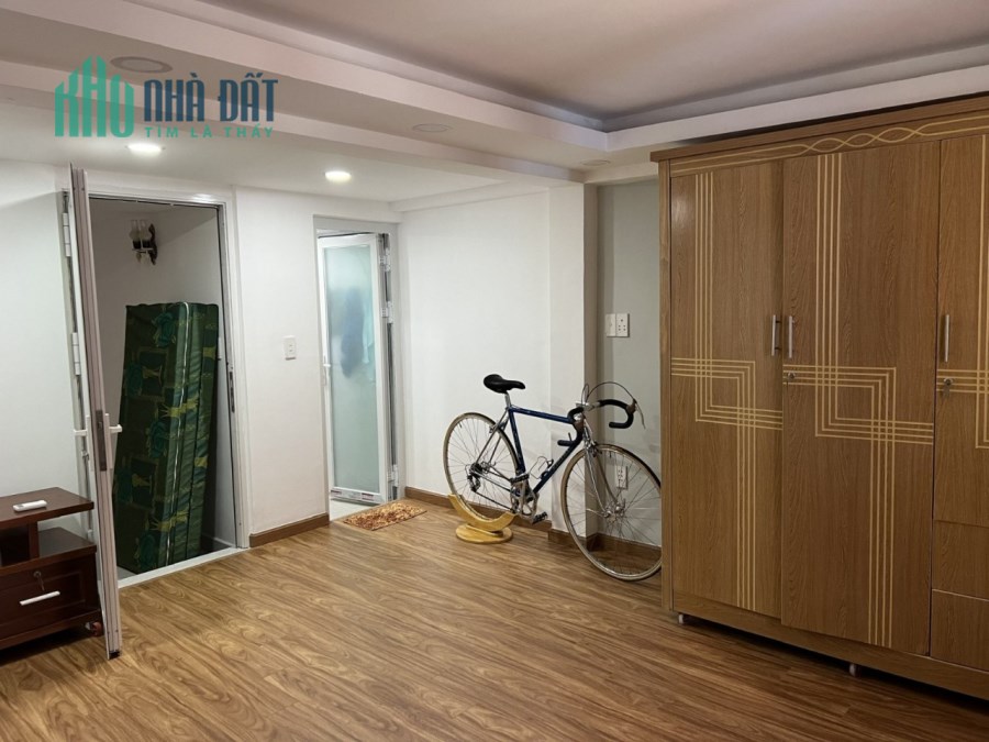 Bán gấp nhà HXH, Lê Văn Sỹ. 34m2, thiết kế hiện đại, vị trí trung tâm, nhà mới ở ngay, chủ tặng nội