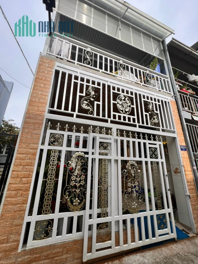 Cần Bán Gấp Nhà 2 Tầng Đẹp Gía Đầu Tư Tại Phường 2 TP Đà Lạt, Lâm ĐỒNG