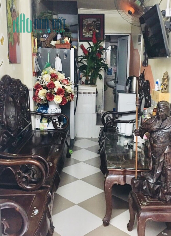 Hiếm! Kinh doanh nhỏ, Ngọc Hà, 4 tầng, chỉ hơn 1 tỷ.