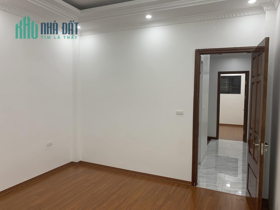Bán nhà ngõ 107 Trần Khát Chân 47m2 x5 tầng,Mặt tiền4m, 6 ngủ, trước nhà rộng 3m,10m ra ô tô  giá